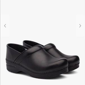 Black Dansko Professional Leather Clogs Size 35